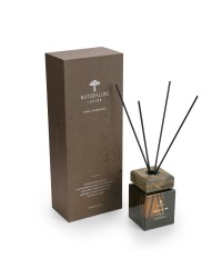 250ml Tobacco & Oak Reed Diffuser in a Box  BROWN