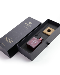 250ml. SAFRAN PRUNELLE fragrance in a box